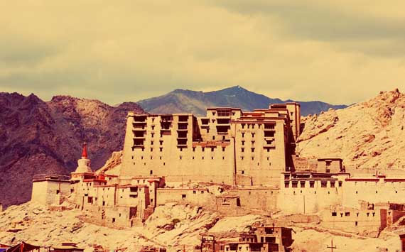 Leh Palace